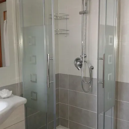 Alloggio Con Garage Privato Apartment
